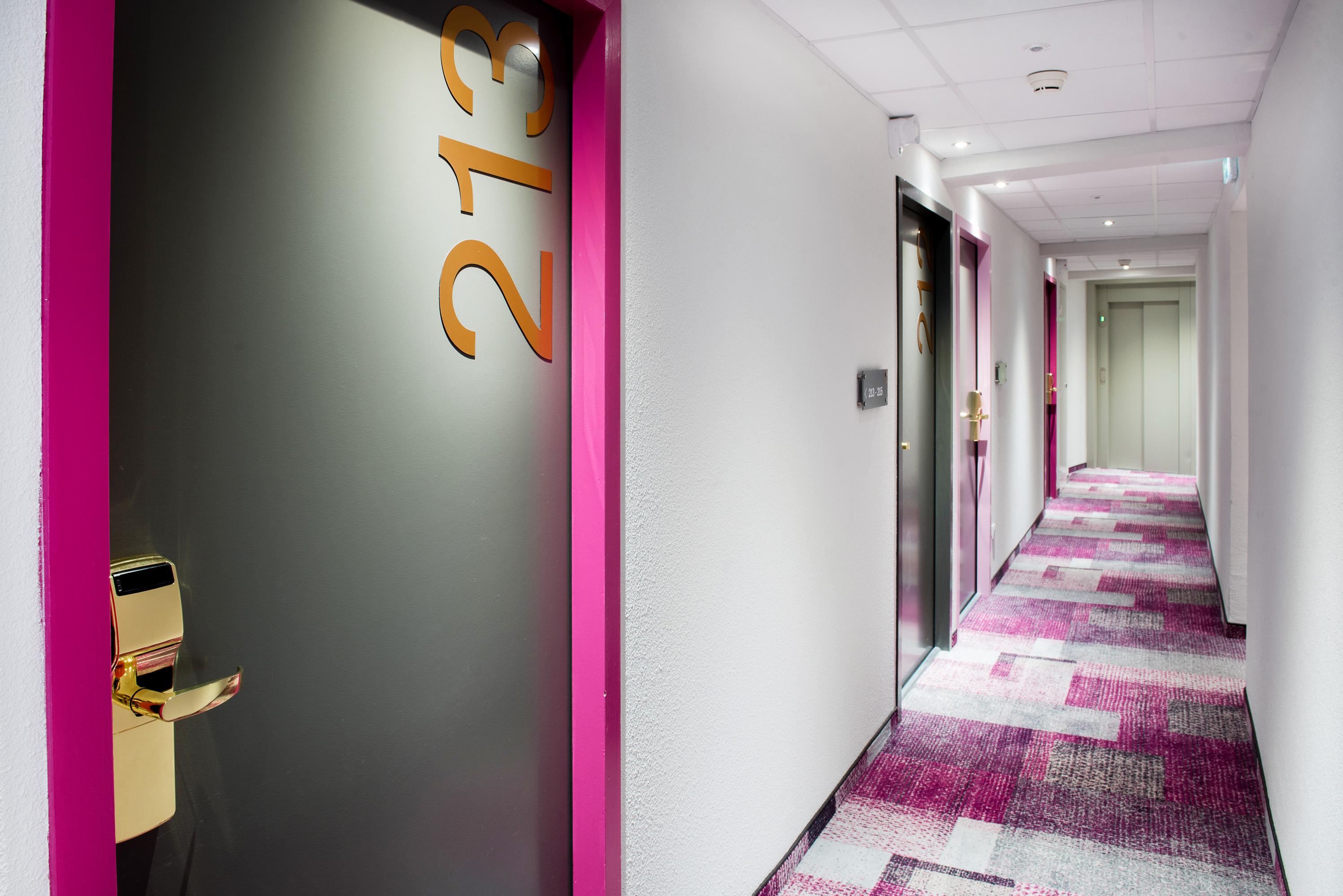Hotel Sainte-Rose Lourdes Exteriör bild